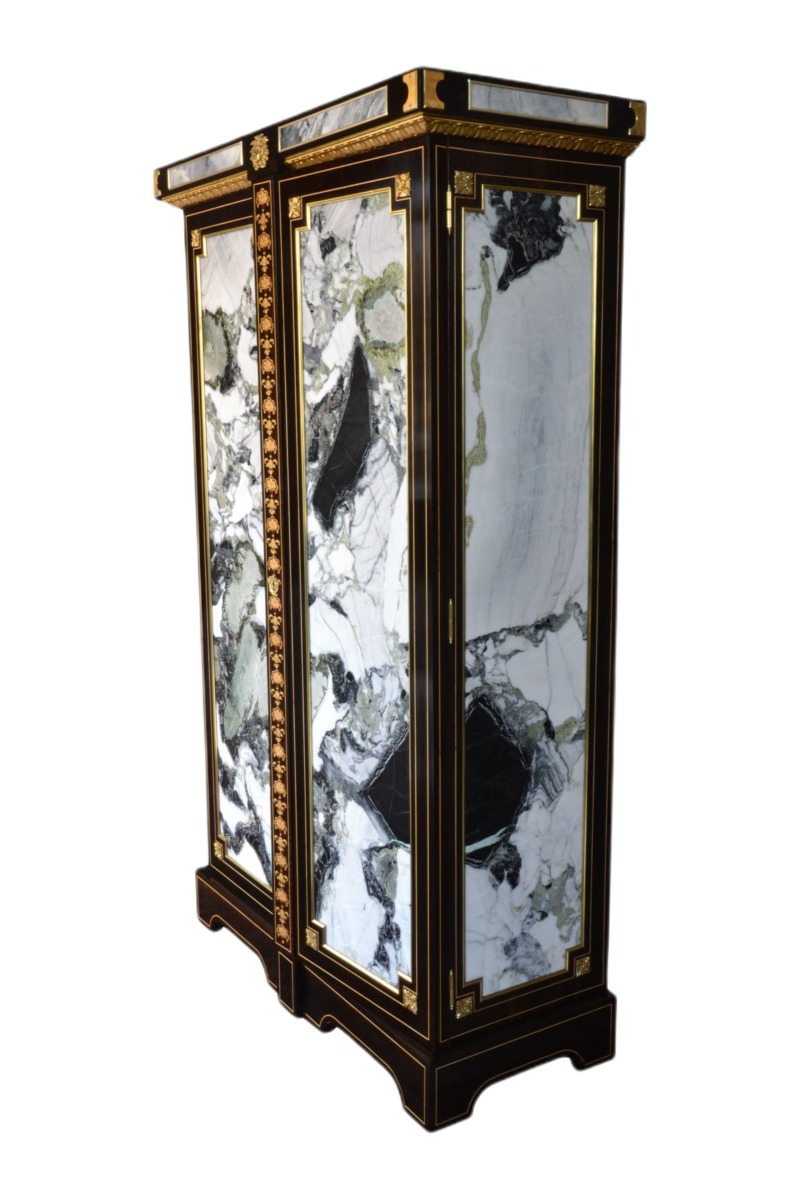 Armadietto-white-beauty